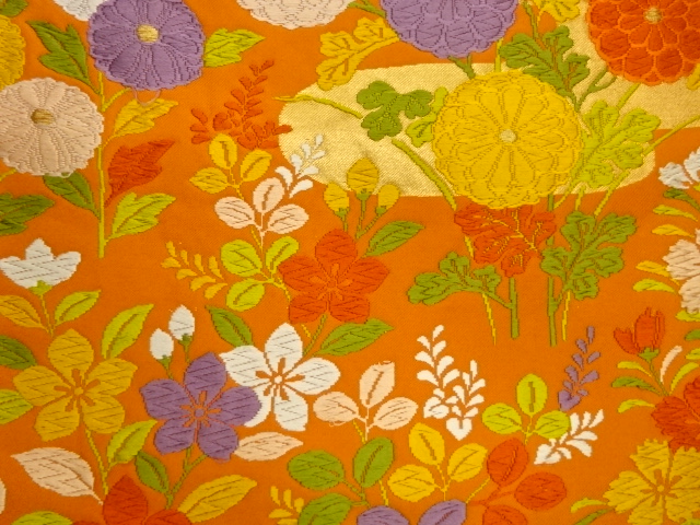  唐織秋草にヱ霞模様織出し袋帯